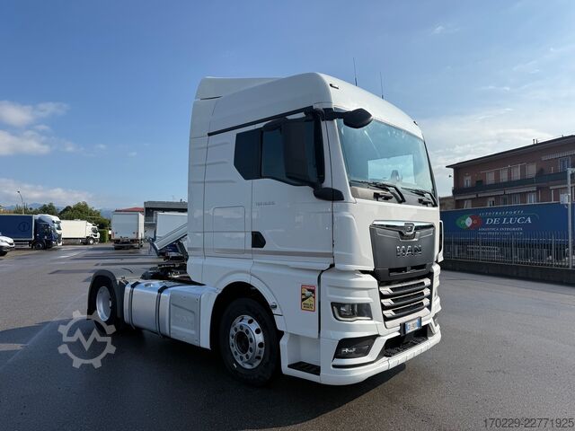 Standard tractor unit MAN TGX 18.510