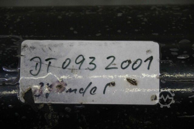 Hydraulikzylinder unbekannt Hub 210 mm