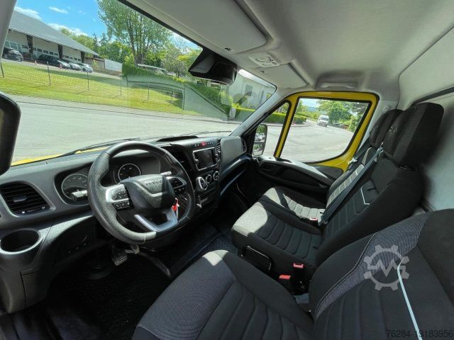 Curtain sider van IVECO Daily 70C21HA8/P (72C)