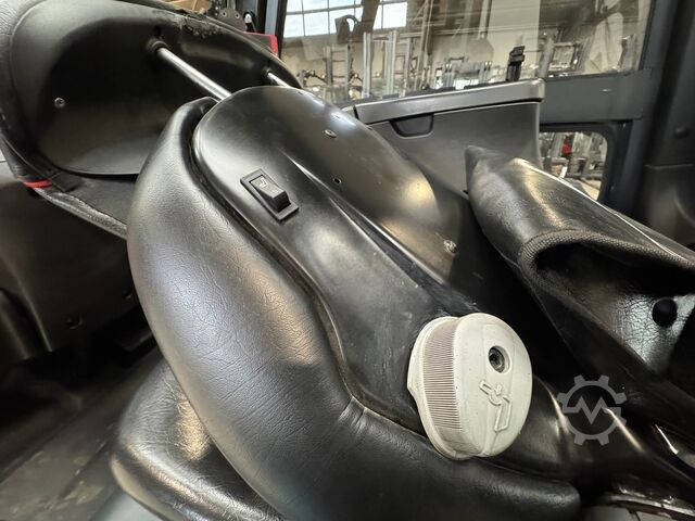 Front loader forklift Linde E 30 H [ID: 176]