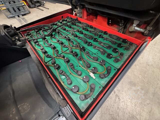 Front loader forklift Linde E 30 H [ID: 176]