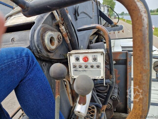 Standard-SZM VOLVO NH12.460