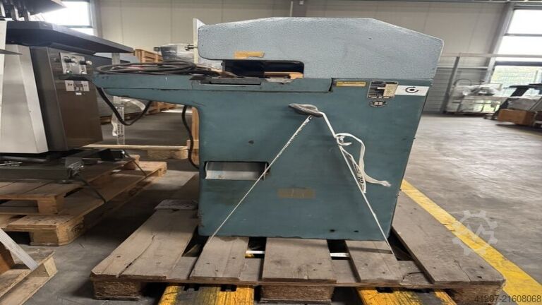 Verschiedene Polygraph VEB Y50-10E