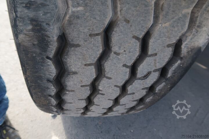 Kipper Auflieger SCHMITZ SKI 24 SL 7.2 Stahlrundmulde