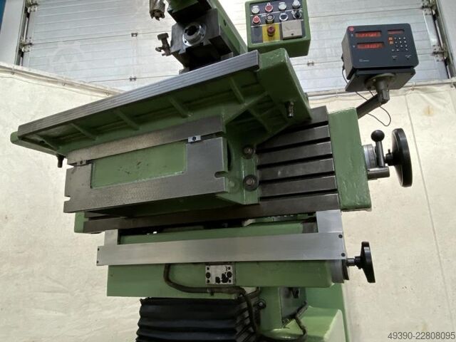 Univ. Werkzeugfräsmaschine TOS FN 32