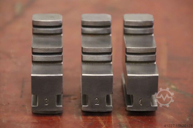 Interchangeable jaws unbekannt Breite 20 mm