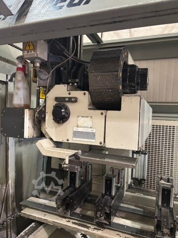 Vertikales Bearbeitungszentrum EMMEGI COMET ISOLA ES381 V06