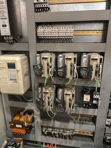 Vertikales Bearbeitungszentrum EMMEGI COMET ISOLA ES381 V06