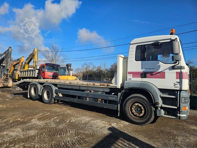 LKW mit Pritsche (offen) MAN TGA 28.310
