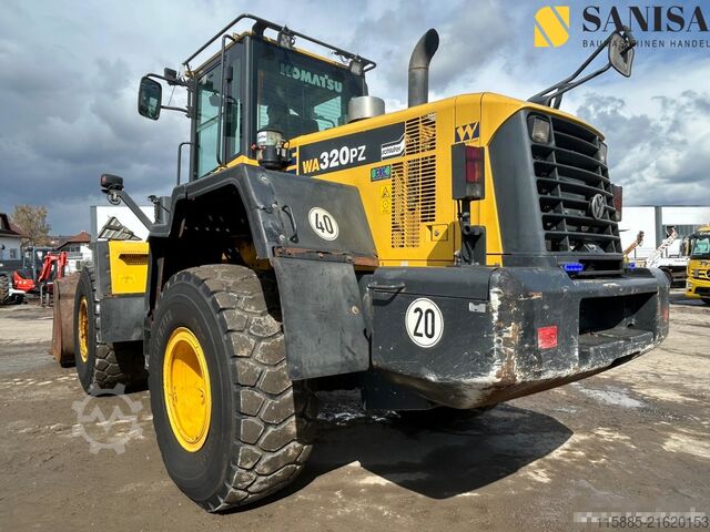 Radlader Komatsu WA 320PZ-6/Schaufel/SW/Motor qualmt