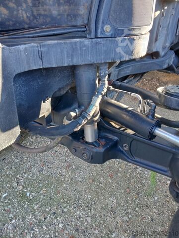 Traktor New Holland T8.420 AUTOCOMMAND