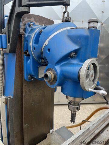 Universal-Fräs- und Bohrwerk Lagun FU 1100