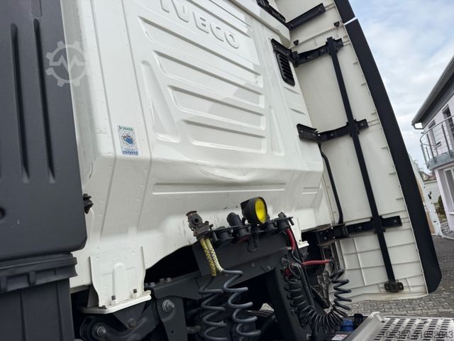 Standard SZM IVECO STRALIS S-WAY AS440S48T/P Standklima Retarder