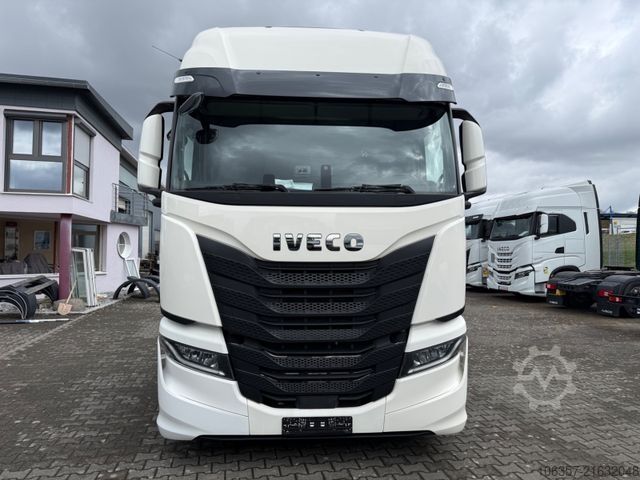 Standard SZM IVECO STRALIS S-WAY AS440S48T/P Standklima Retarder