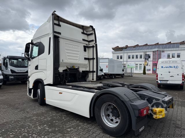 Standard SZM IVECO STRALIS S-WAY AS440S48T/P Standklima Retarder