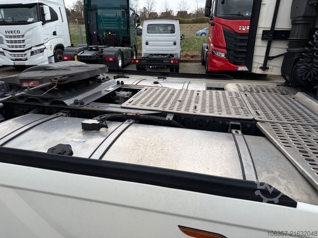 Standard SZM IVECO STRALIS S-WAY AS440S48T/P Standklima Retarder