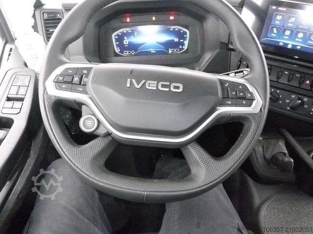 LKW-Fahrgestell IVECO T-Way AD410T54 8X4 Radstand.4250mm 2-Stück