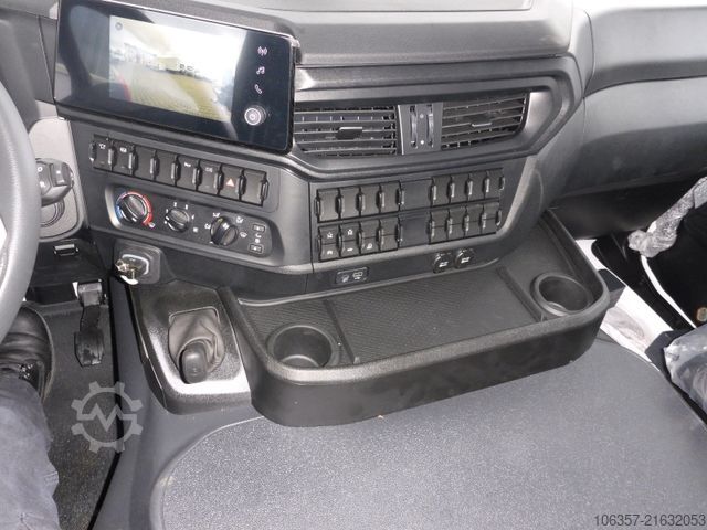 LKW-Fahrgestell IVECO T-Way AD410T54 8X4 Radstand.4250mm 2-Stück