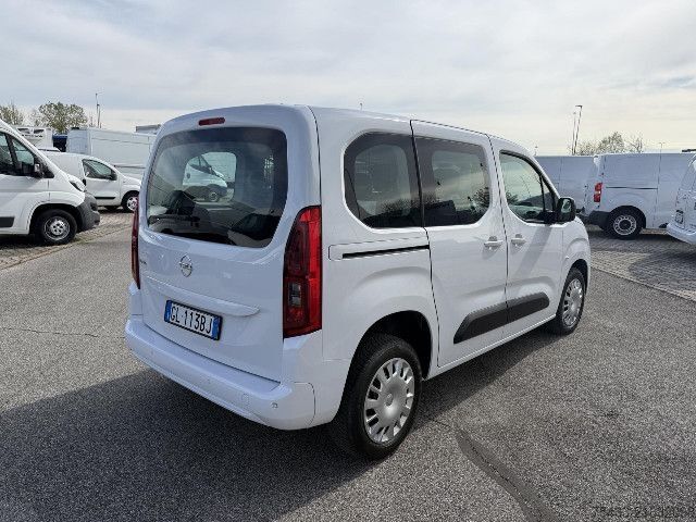 Kastenwagen Opel Combo Cargo 1.5d 100cv d.cab. L2H1 c/clima mt6