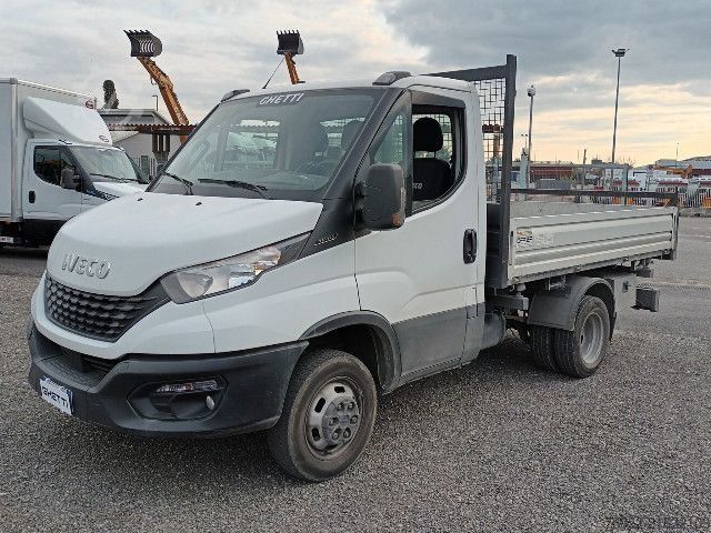 Dreiseitenkipper LKW IVECO 35C14H