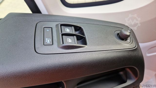 Kleinbus FIAT Fiat Ducato 9 Sitzer Systemboden Rolli Stock