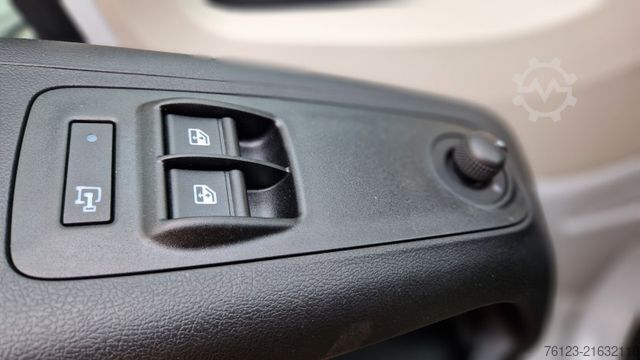 Kleinbus FIAT Fiat Ducato 9 Sitzer Systemboden Rolli Stock