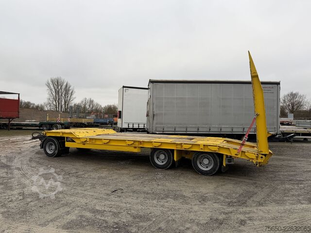 Low loader trailer Schwarzmüller TÜ 30/100  3 Achs Tiefladeranhänger
