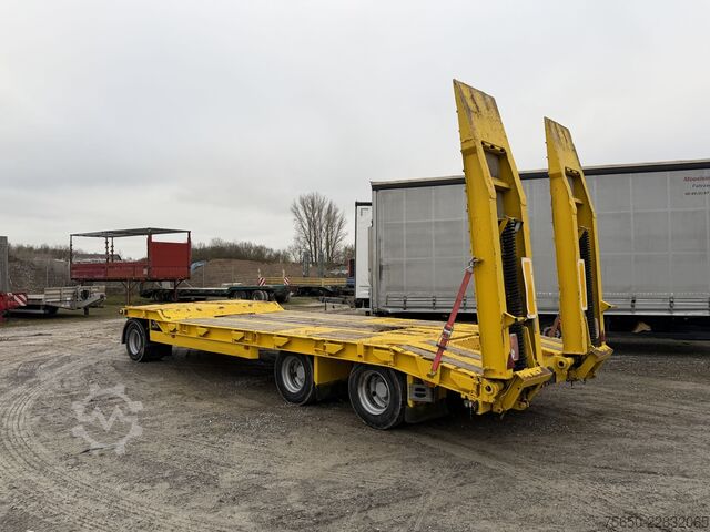 Low loader trailer Schwarzmüller TÜ 30/100  3 Achs Tiefladeranhänger