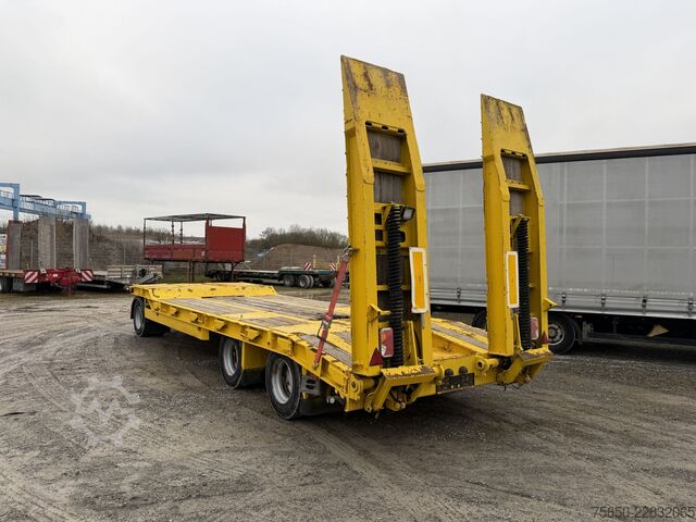 Low loader trailer Schwarzmüller TÜ 30/100  3 Achs Tiefladeranhänger