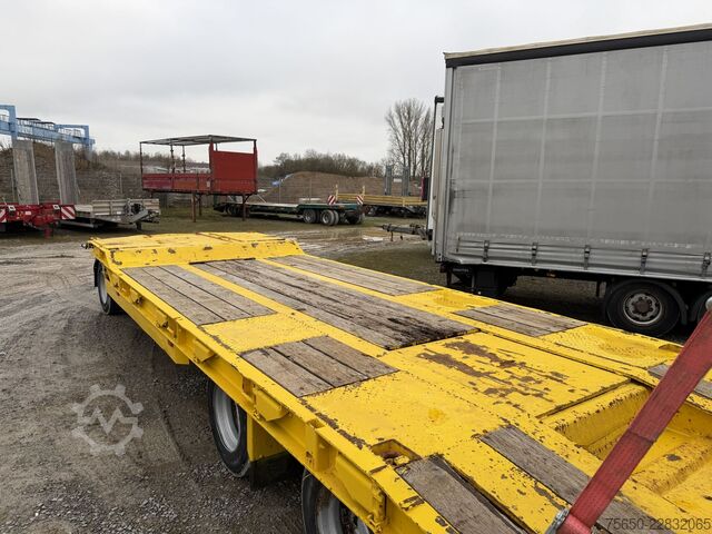 Low loader trailer Schwarzmüller TÜ 30/100  3 Achs Tiefladeranhänger