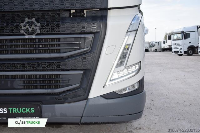 Standard tractor unit VOLVO FH 500 Globetrotter XL Varios
