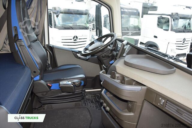 Standard tractor unit VOLVO FH 500 Globetrotter XL Varios