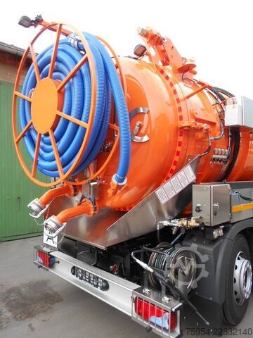Vacuum tank truck MAN TGM 26.320 6x2-4 BL / Faros 13,5/1