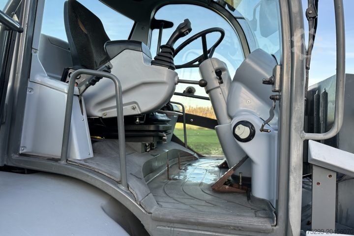 Sonstige 880 Radlader Allrad / Swiss-Vehicle