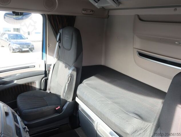 Standard SZM DAF XF 530 SSC Intarder Standklima Navi PTO Euro 6D