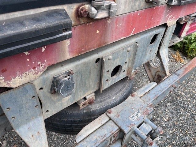 Kühltransporter MERCEDES-BENZ 815 Thermoking mit Rohrbahnen TÜV NEU