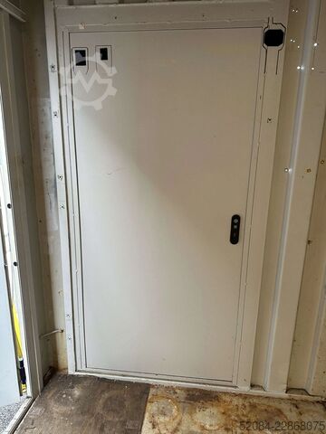 40-foot high-cube open-top container  