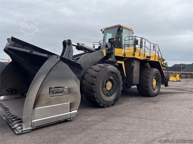 Komatsu WA600-8E0 Komatsu WA600-8E0