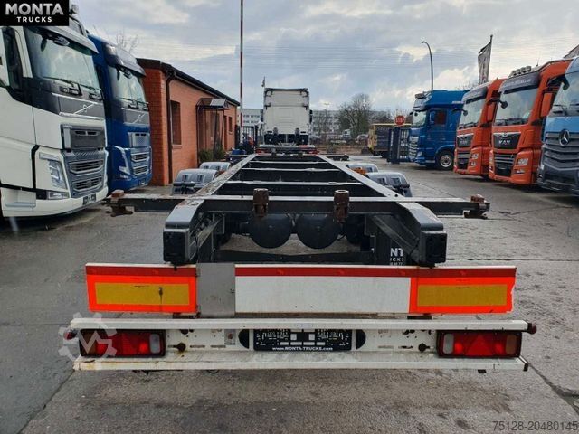 Anhänger-Wechselfahrgestell SCHMITZ CARGOBULL ZWF 18, Tandem / Zentralachs , verstellbar, TÜV