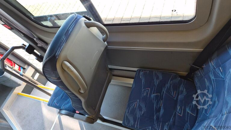 Kleinbus MERCEDES-BENZ Sprinter 516, Daily, Crafter