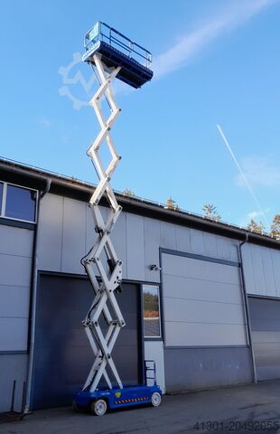 Scherenarbeitsbühne PB Lifttechnik S151-12E