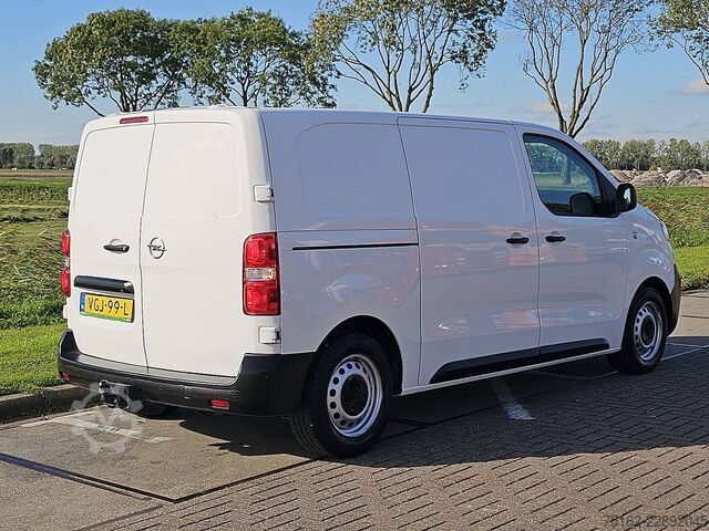 High-roof van OPEL VIVARO 1.5 L2 Navi NAP Euro6 Airco Trekhaak 3-Z...