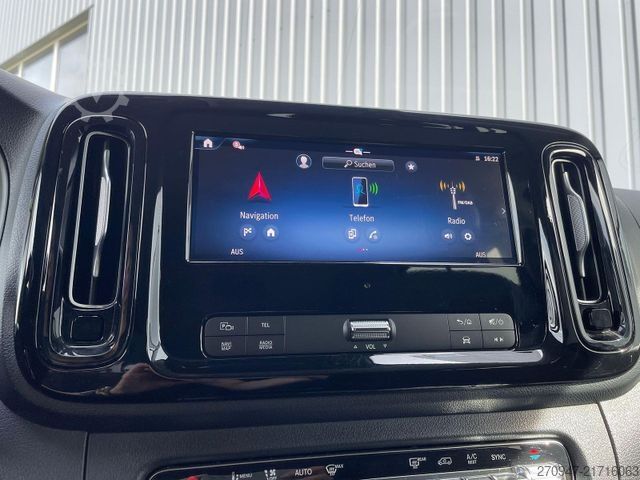 Panel van MERCEDES-BENZ Vito 116 Tourer SELECT lang MULTIBEAM LED TEMP
