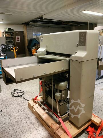 Paper cutting machine Polar Mohr 58 EM