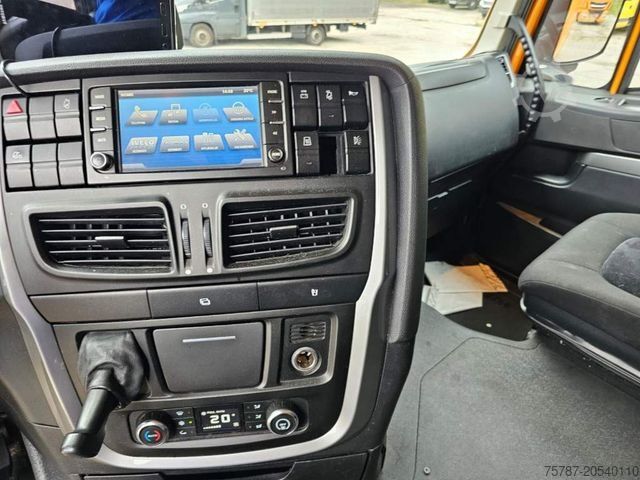 Standard tractor unit IVECO 460 Stralis Hi Way, Retarder, durchrepariert,CNG