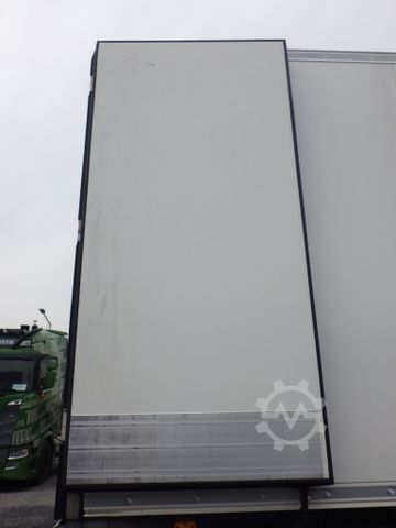 Reefer semitrailer SCHMITZ CARGOBULL SKO 24/L FP 45 Carrier HE 19/Doppelst./Trennwand