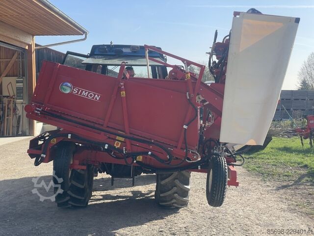 Simon S3B carrot harvester tractor-mounted, single-row with hopper SIMON S3B