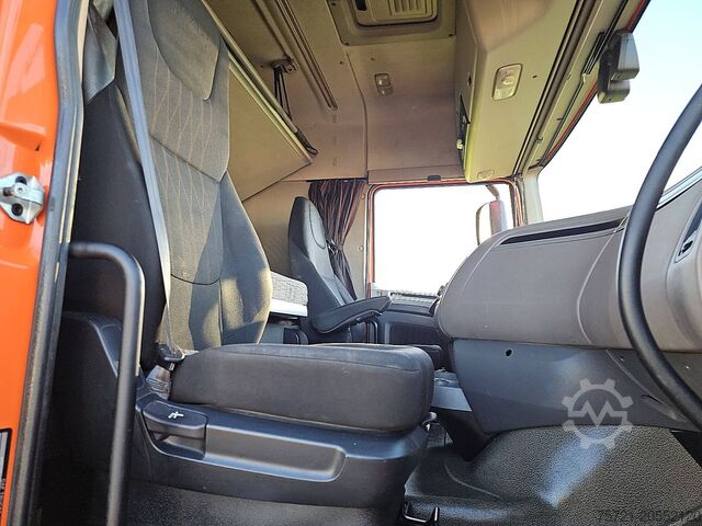 Standard-SZM DAF XF 450 SPACECAB 2X TANK