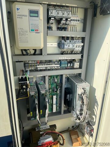 Round BARON MAX KL1840