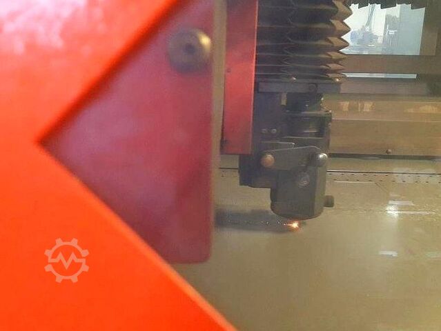 Laser cutting machine BYSTRONIC ByVention 3015